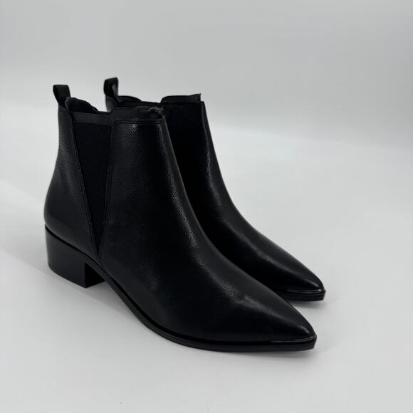 NWOB Marc Fisher Womens Yale Pointed Toe Chelsea Boots Faux Leather Black US 5.5 - Picture 2 of 10